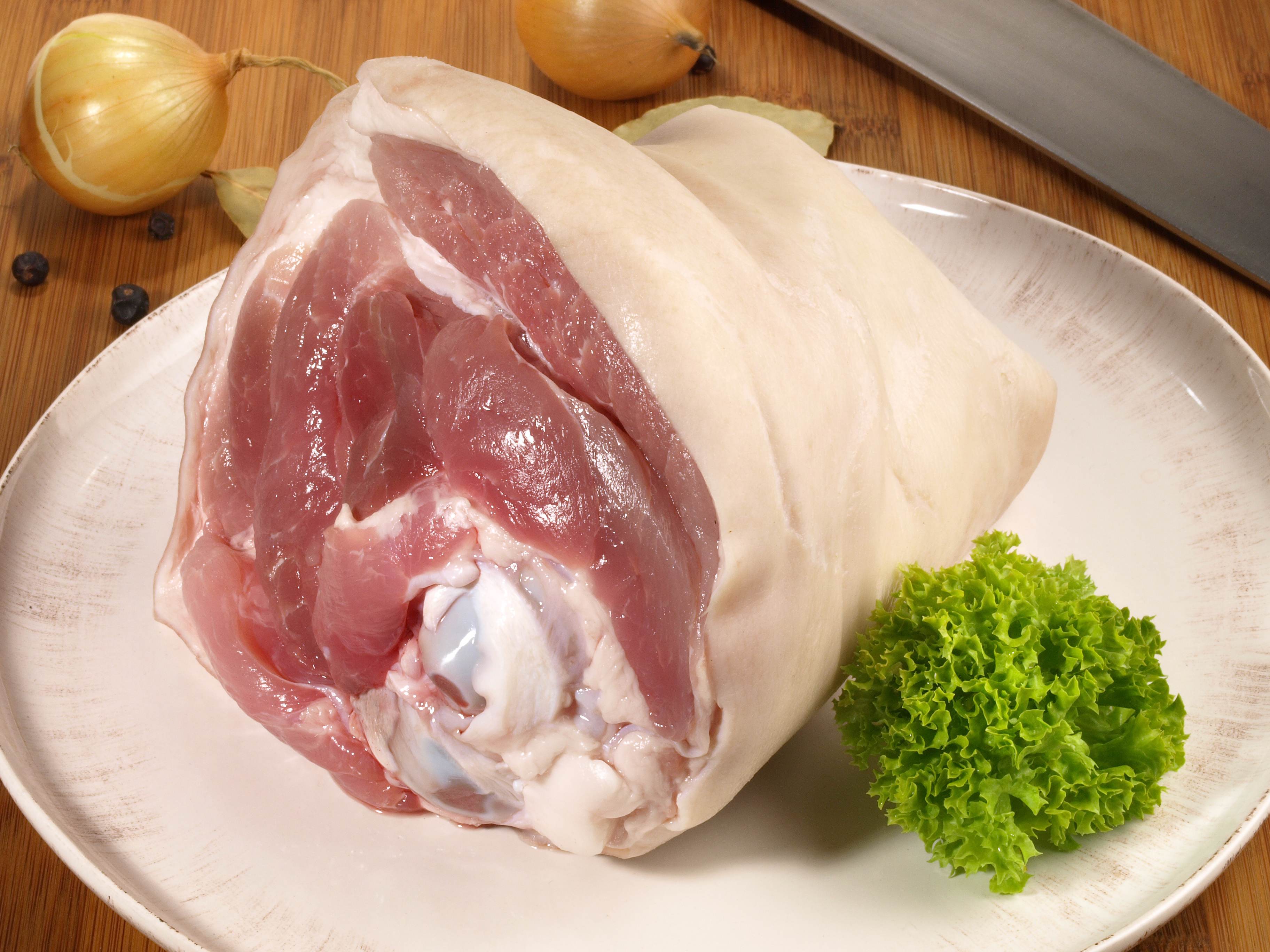Eisbein gekocht  mit Brühe Servierfertig 300g (1 Portion ) aus Traditionsküche