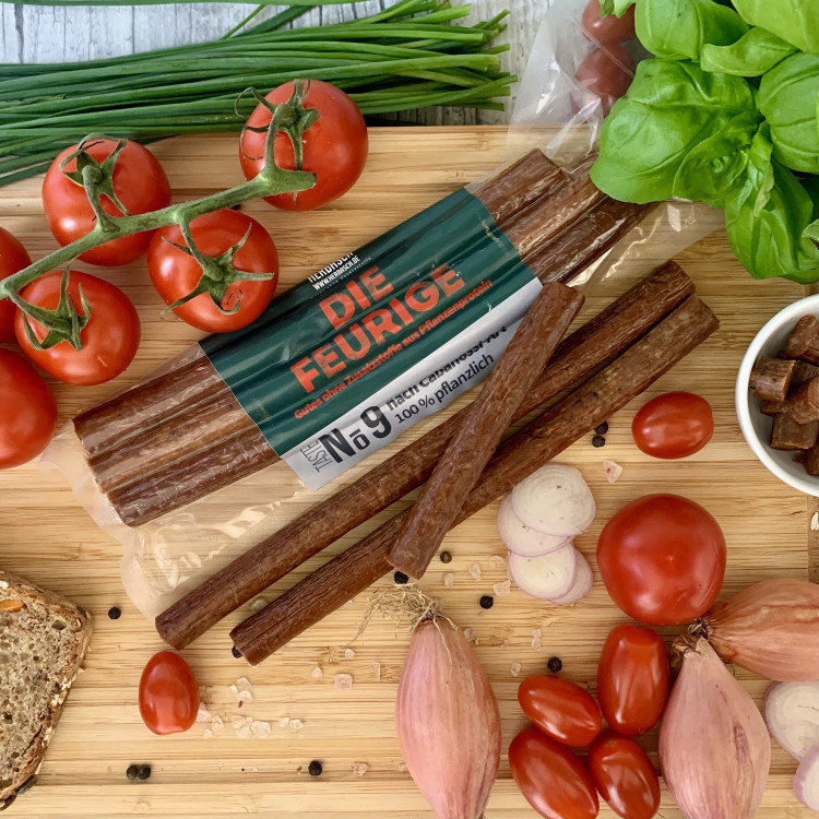 Herbasch | Die Feurige (nach Cabanossi Art) 120 g Vegane Wurst Pflanzliche Wurst Wurstalternative  